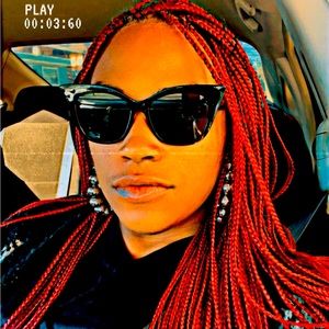 Meet your Posher, Nikki